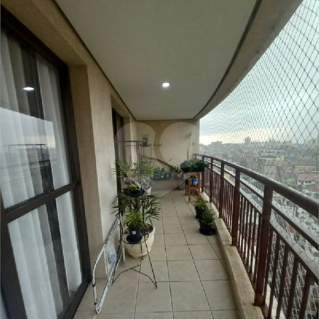 Apartamento à venda com 3 suítes em Santa Teresinha, São Paulo, SP
