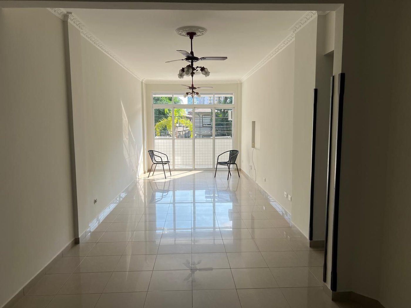 Apartamento com 2 dormitórios à venda, 130 m² por R$ 670.000,00 - Boqueirão - Santos/SP