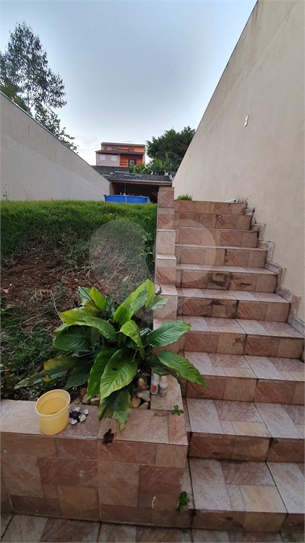Casa à venda com 3 quartos, sendo 1 suíte,  em Vila Suissa, Mogi das Cruzes, SP