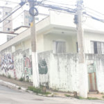 Casa Térrea à venda com 4 quartos, sendo 1 suíte, em Vila Romero, São Paulo, SP