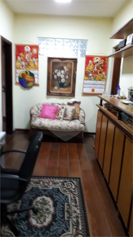 Casa à venda com 3 suítes no condomínio Gleba II, Mairiporã - SP