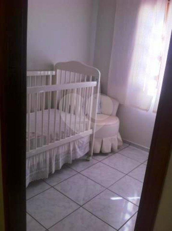 Sobrado à venda com 3 quartos, sendo 1 suíte, em Parque Continental II, Guarulhos, SP