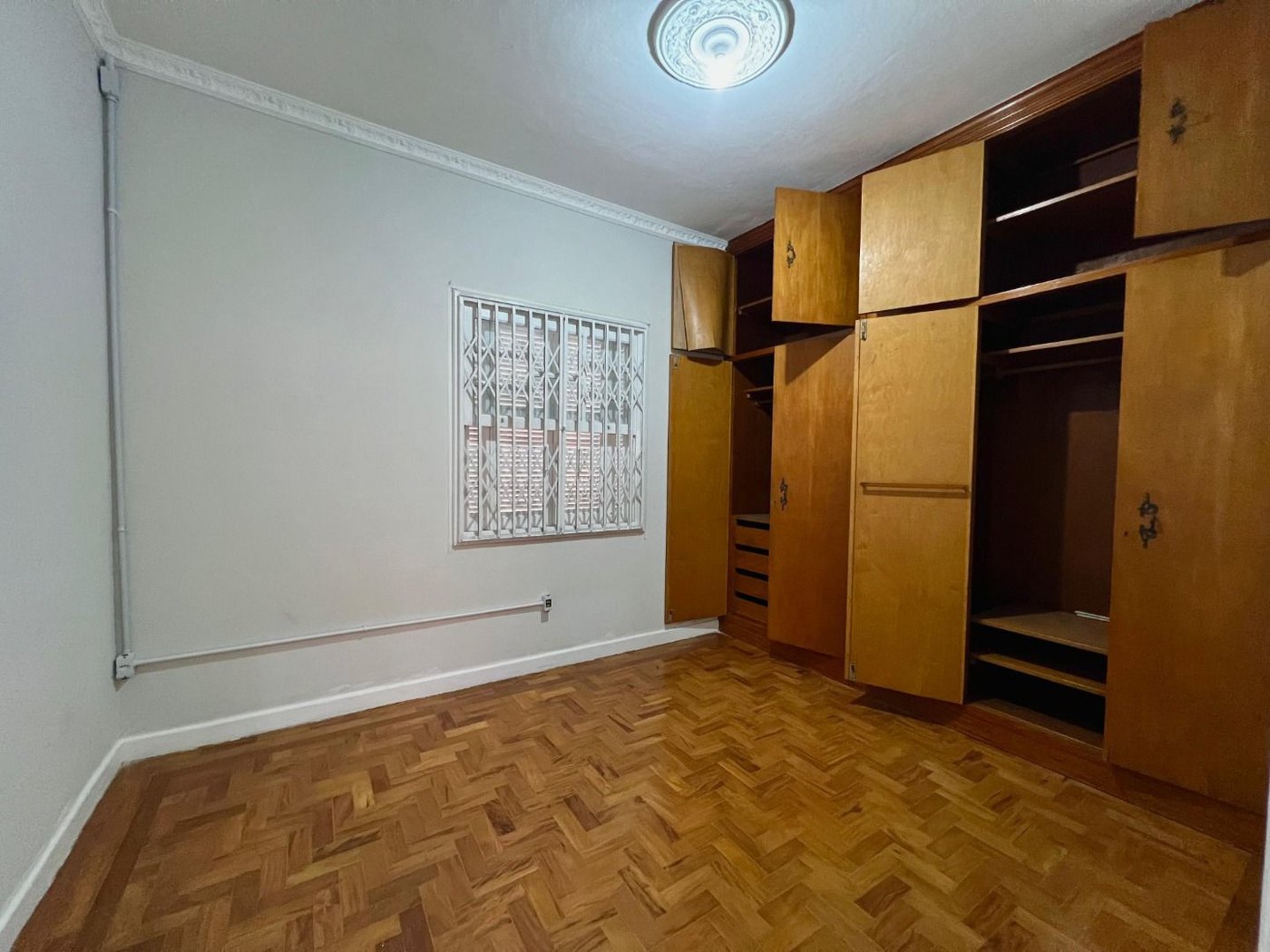 Casa com 4 dormitórios para alugar, 335 m² por R$ 21.181,12 - Gonzaga - Santos/SP