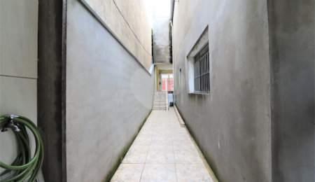 Sobrado à venda com 3 quartos, sendo 1 suíte,  no Brasilândia, São Paulo, SP