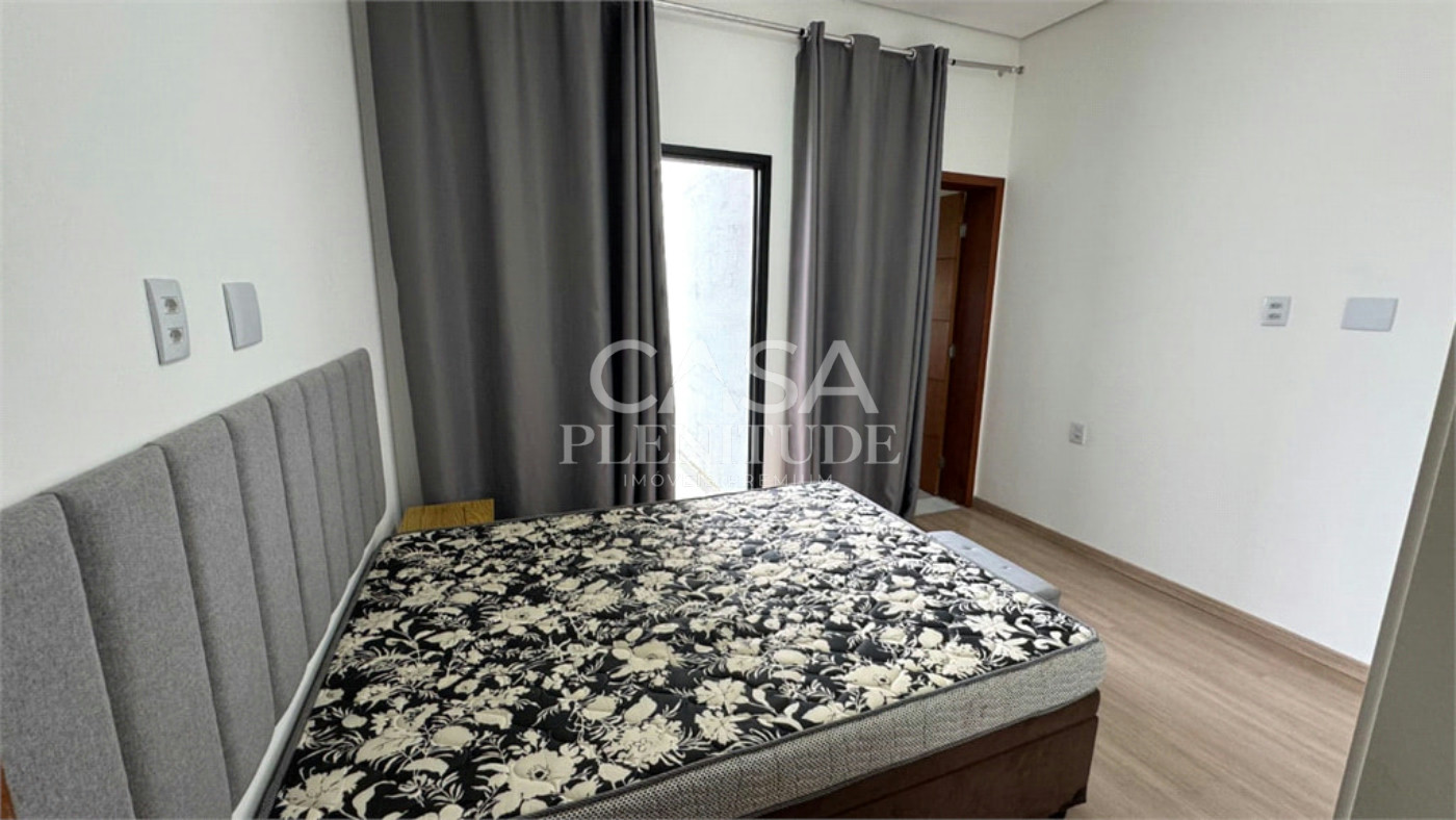 Casa em condomínio à venda ou para alugar com 5 quartos, sendo 3 suítes, no Centro, Piedade, SP