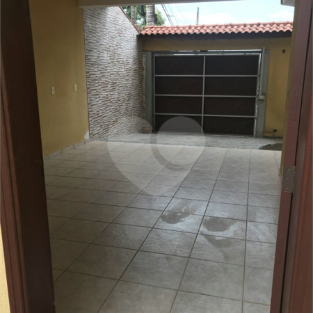 Casa à venda com 3 quartos, sendo 1 suíte, em Wanel Ville, Sorocaba, SP
