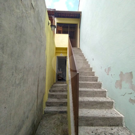 Casa à venda com 6 quartos, sendo 2 suítes, em Chora Menino, São Paulo, SP