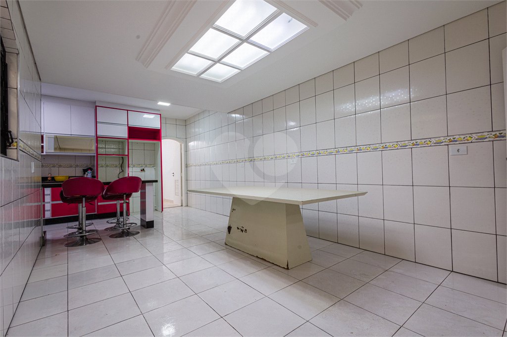 Casa à venda com 3 quartos, sendo 2 suítes, em Jardim Santa Cecília, Guarulhos, SP