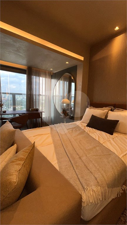 Studio de Alto Padrão no Cobiçado JK Square, Itaim Bibi | 42m², 1 Vaga