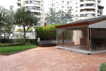Apartamento à venda com 3 suítes em Vila Suzana, São Paulo, SP