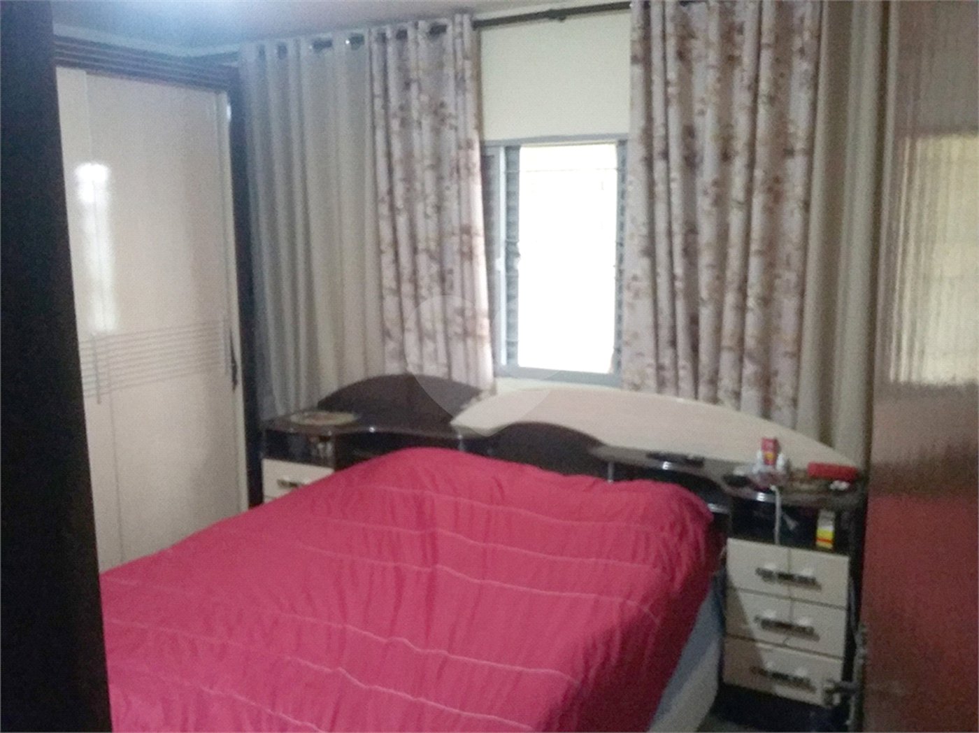 Sobrado à venda com 3 quartos em Jardim Macedônia, São Paulo, SP