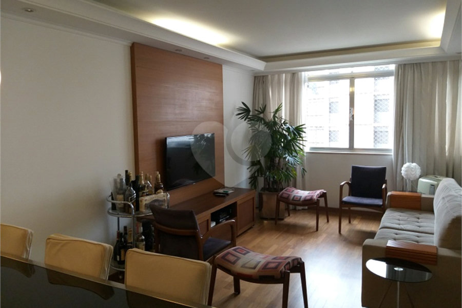 Apartamento à venda com 3 quartos, sendo 1 suíte, em Santana, São Paulo, SP
