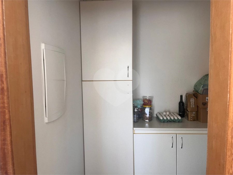 Casa à venda ou para alugar com 3 suítes no condomínio Serra da Estrela, Atibaia - SP