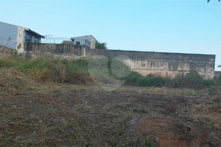 Casa à venda com 3 quartos, sendo 2 suítes, em Vila Rosália, Guarulhos, SP