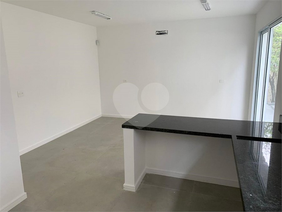 Sobrado à venda ou para alugar com 7 quartos, sendo 3 suítes, em Vila Mariana, São Paulo, SP