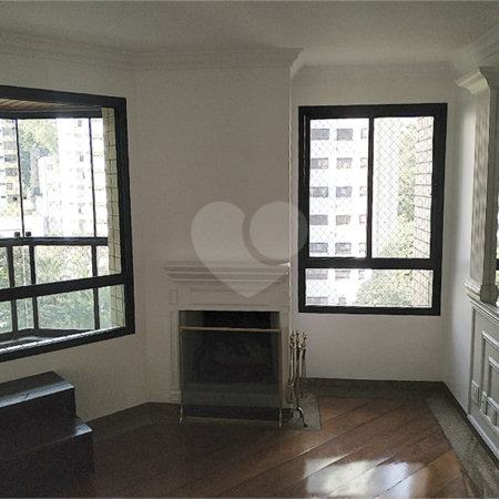 Apartamento à venda com 3 suítes em Morumbi, São Paulo, SP