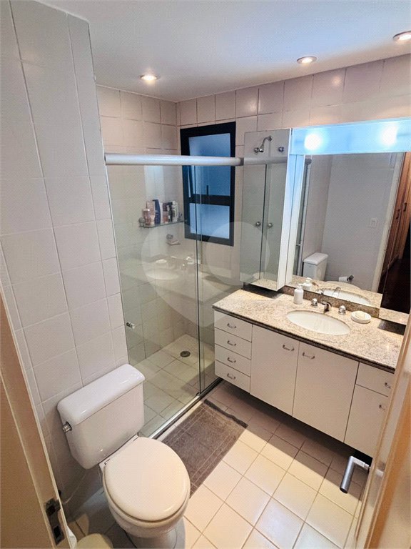 Apartamento à venda com 3 quartos, sendo 1 suíte,  em Vila Suzana, São Paulo, SP