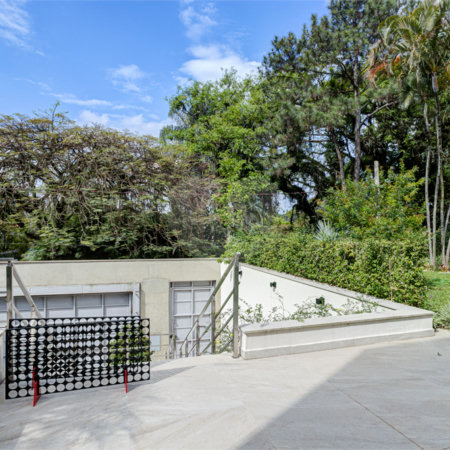 Casa à venda com 5 suítes em Jardim Cordeiro, São Paulo, SP