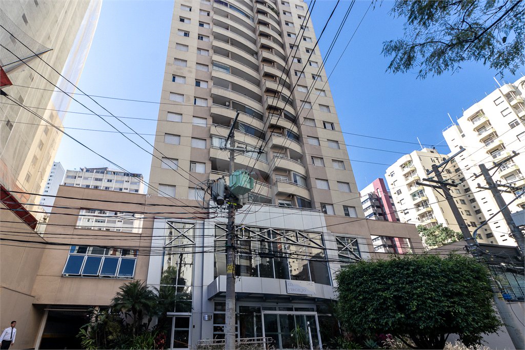 Apartamento à venda ou para alugar com 1 suíte em Pinheiros, São Paulo, SP