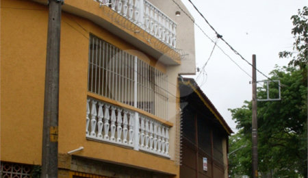 Sobrado à venda com 2 quartos em Itaim Paulista, São Paulo, SP
