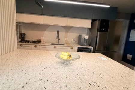 Apartamento à venda com 3 quartos, sendo 1 suíte,  em Vila Mogilar, Mogi das Cruzes, SP