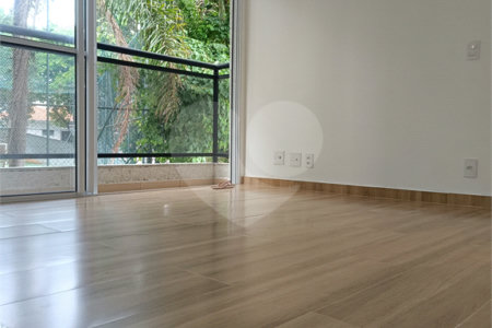 Apartamento à venda com 1 quarto em Parada Inglesa, São Paulo, SP