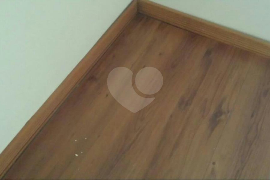 Sobrado à venda com 5 quartos, sendo 3 suítes, em Tremembé, São Paulo, SP