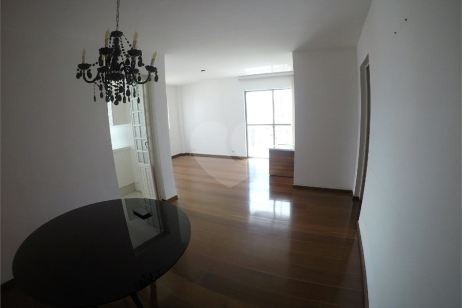 Apartamento para alugar com 2 quartos, sendo 1 suíte, em Campo Belo, São Paulo, SP