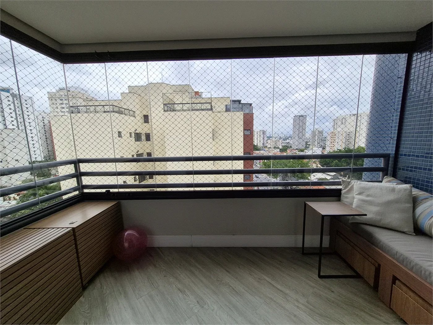 Cobertura à venda com 4 quartos, sendo 2 suítes, em Vila Hamburguesa, São Paulo, SP