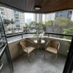 Apartamento à venda com 3 quartos, sendo 1 suíte,  em Vila Andrade, São Paulo, SP