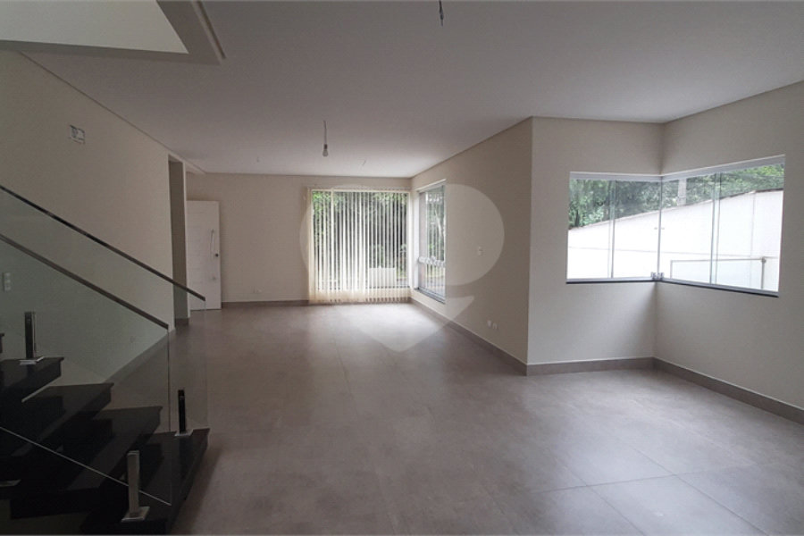 Casa à venda com 3 suítes em Tucuruvi, São Paulo, SP