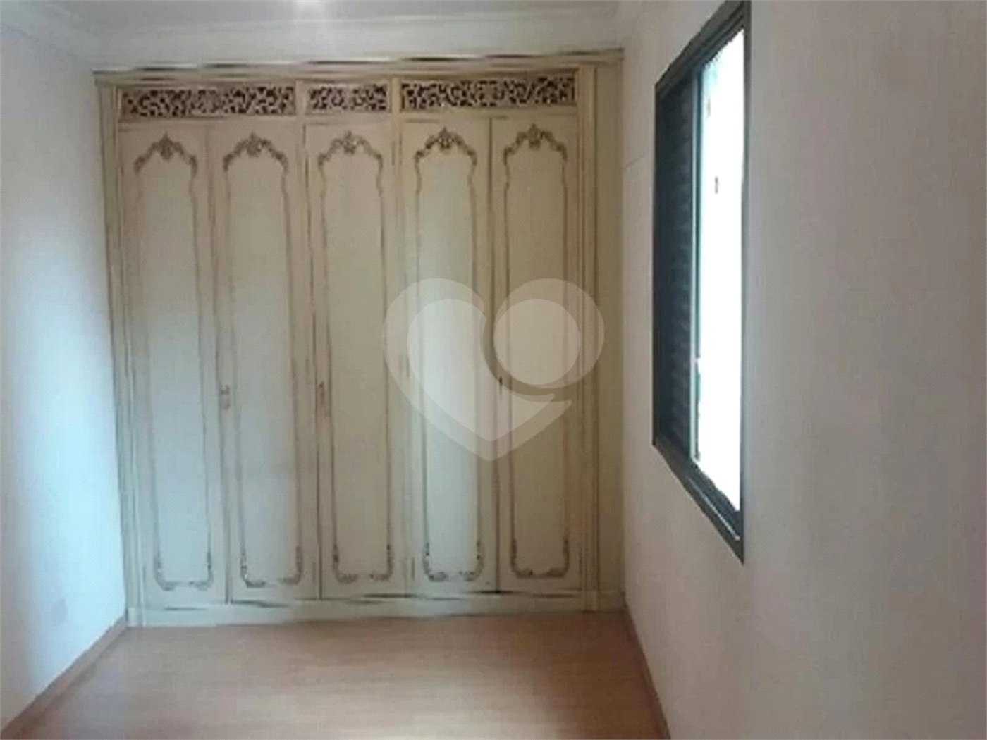 Apartamento à venda com 3 suítes em Aclimação, São Paulo, SP