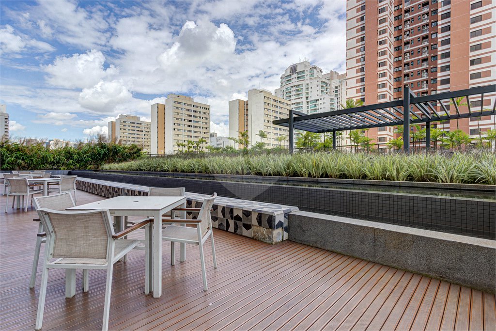 Duplex à venda com 2 suítes em Granja Julieta, São Paulo, SP
