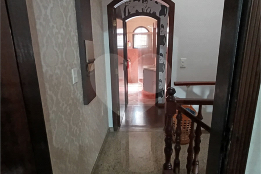 Sobrado à venda com 4 quartos, sendo 1 suíte, em Jaçanã, São Paulo, SP
