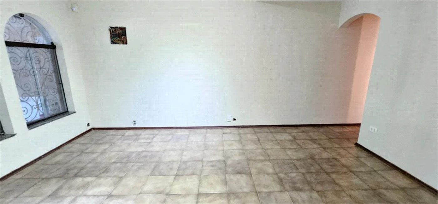 Sobrado à venda com 3 quartos, sendo 1 suíte, em Vila Leopoldina, São Paulo, SP