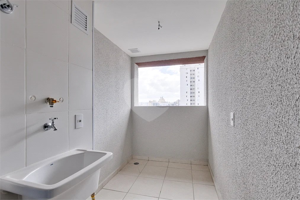 Apartamento com 2 quartos á venda no Alto da Boa Vista, São Paulo - SP