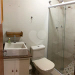 Casa à venda com 3 quartos, sendo 1 suíte,  no condomínio Residencial Vila Irmãos Arnoni, São Paulo - SP