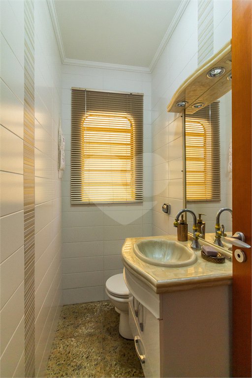 Sobrado à venda com 3 quartos, sendo 1 suíte, em Jardim Franca, São Paulo, SP