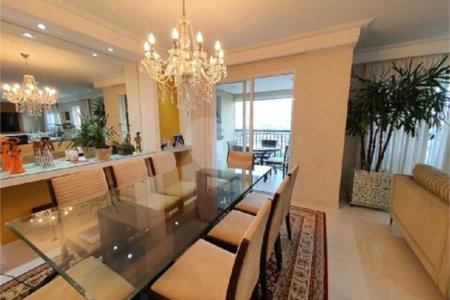 Apartamento à venda com 3 suítes em Vila Progredior, São Paulo, SP