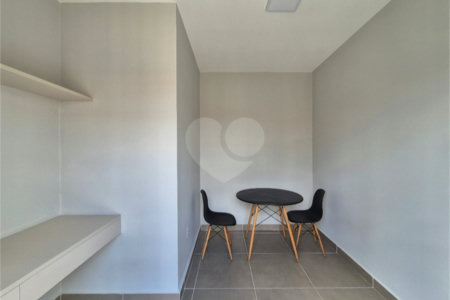 Apartamento à venda com 2 quartos, sendo 1 suíte,  em Vila Hortência, Sorocaba, SP