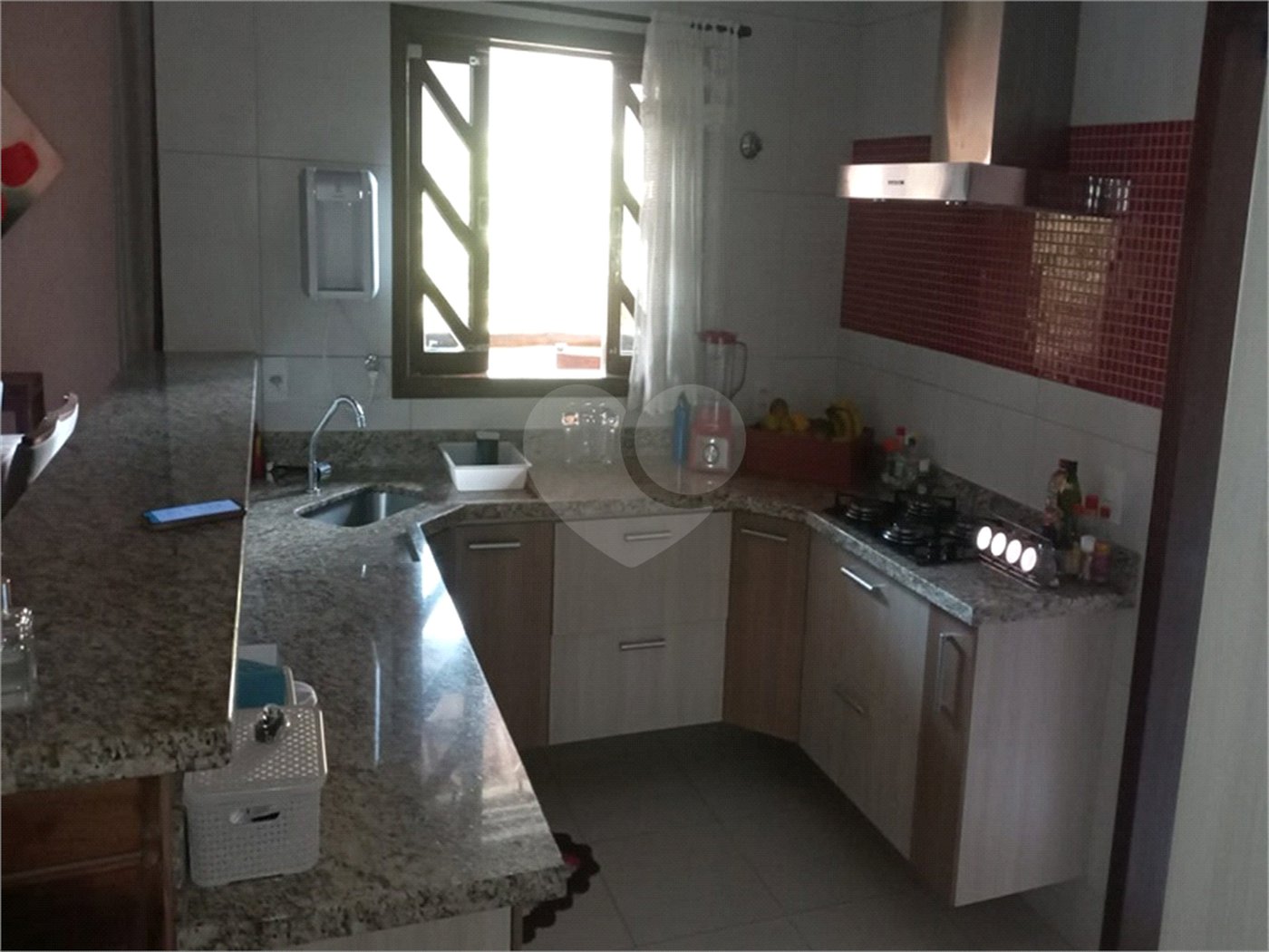 Chácara à venda com 3 quartos, sendo 2 suítes,  em Monterrey, Louveira, SP
