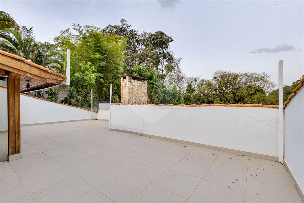 Casa à venda com 4 suítes em Jardim Marajoara, São Paulo, SP