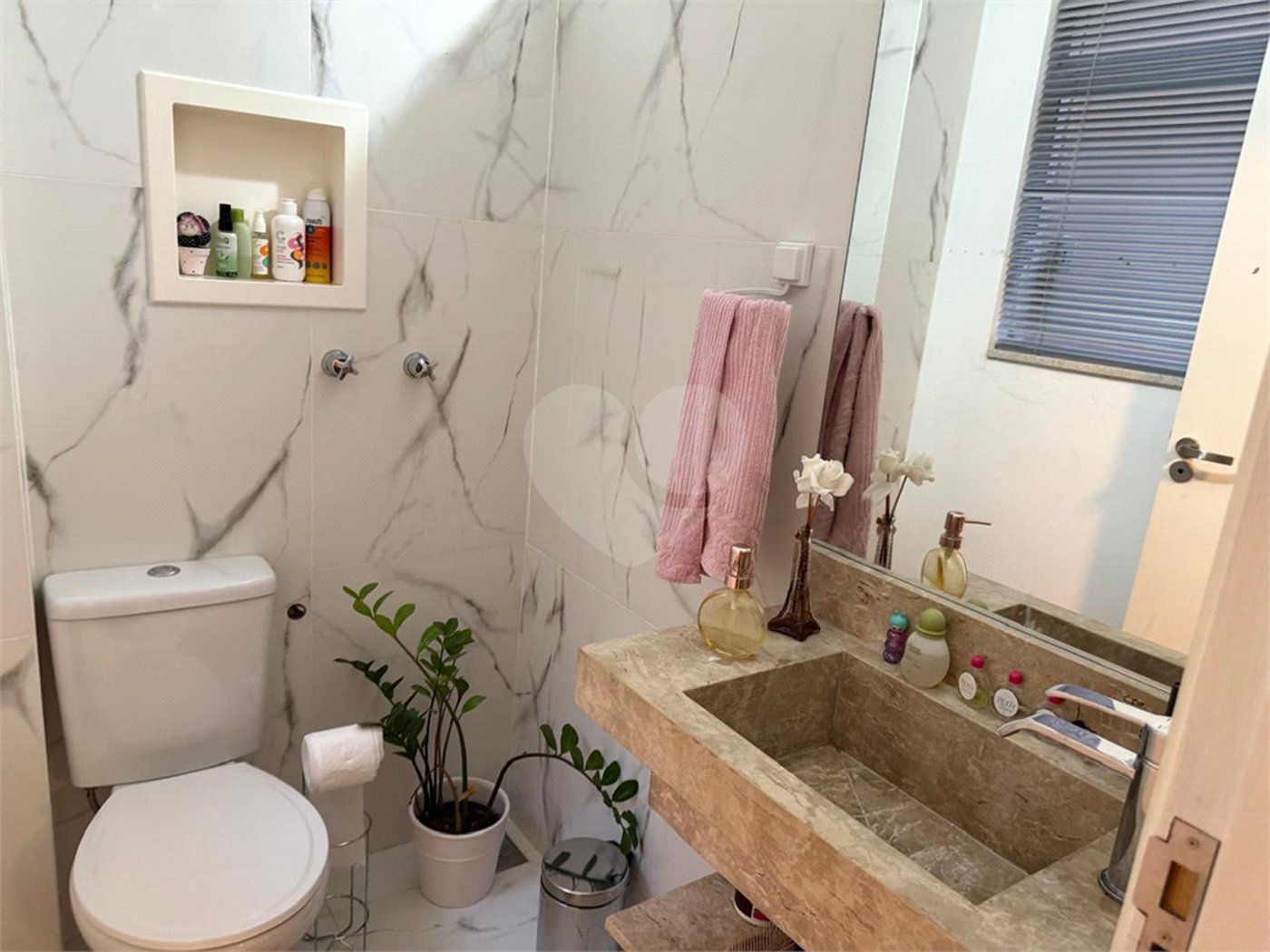 Apartamento à venda com 2 quartos, sendo 1 suíte, em Perdizes, São Paulo, SP