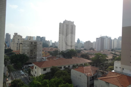Apartamento à venda com 3 quartos, sendo 1 suíte, em Pinheiros, São Paulo, SP