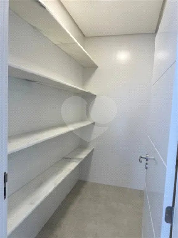 Casa à venda com 4 suítes no condomínio Monaco, São José dos Campos - SP