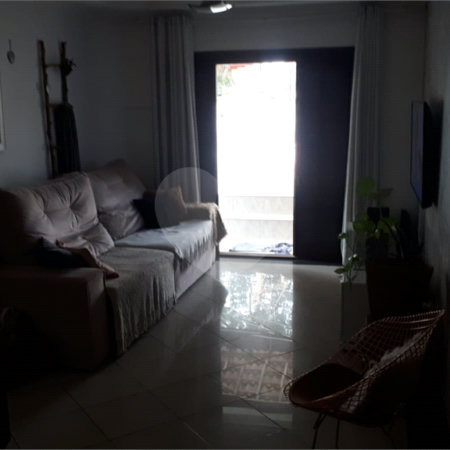 Casa à venda com 3 quartos, sendo 2 suítes,  em Vila Rosália, Guarulhos, SP