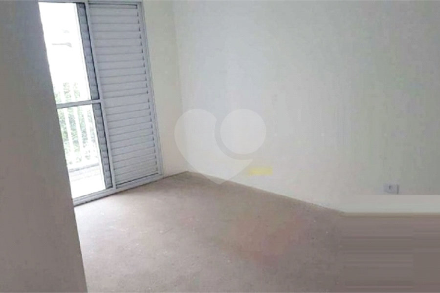 Sobrado à venda com 3 quartos, sendo 1 suíte, em Parada Inglesa, São Paulo, SP