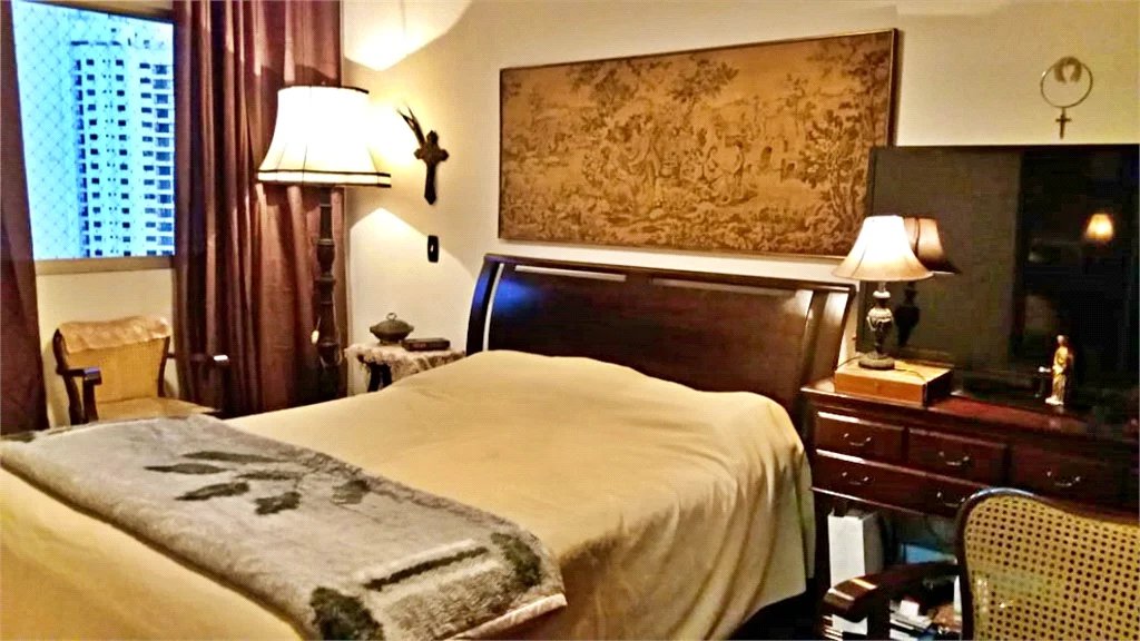 Apartamento à venda com 3 quartos, sendo 1 suíte, em Vila Andrade, São Paulo, SP