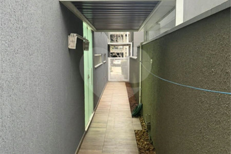 Casa à venda com 3 suítes no condomínio Brisa 1, Mogi das Cruzes - SP