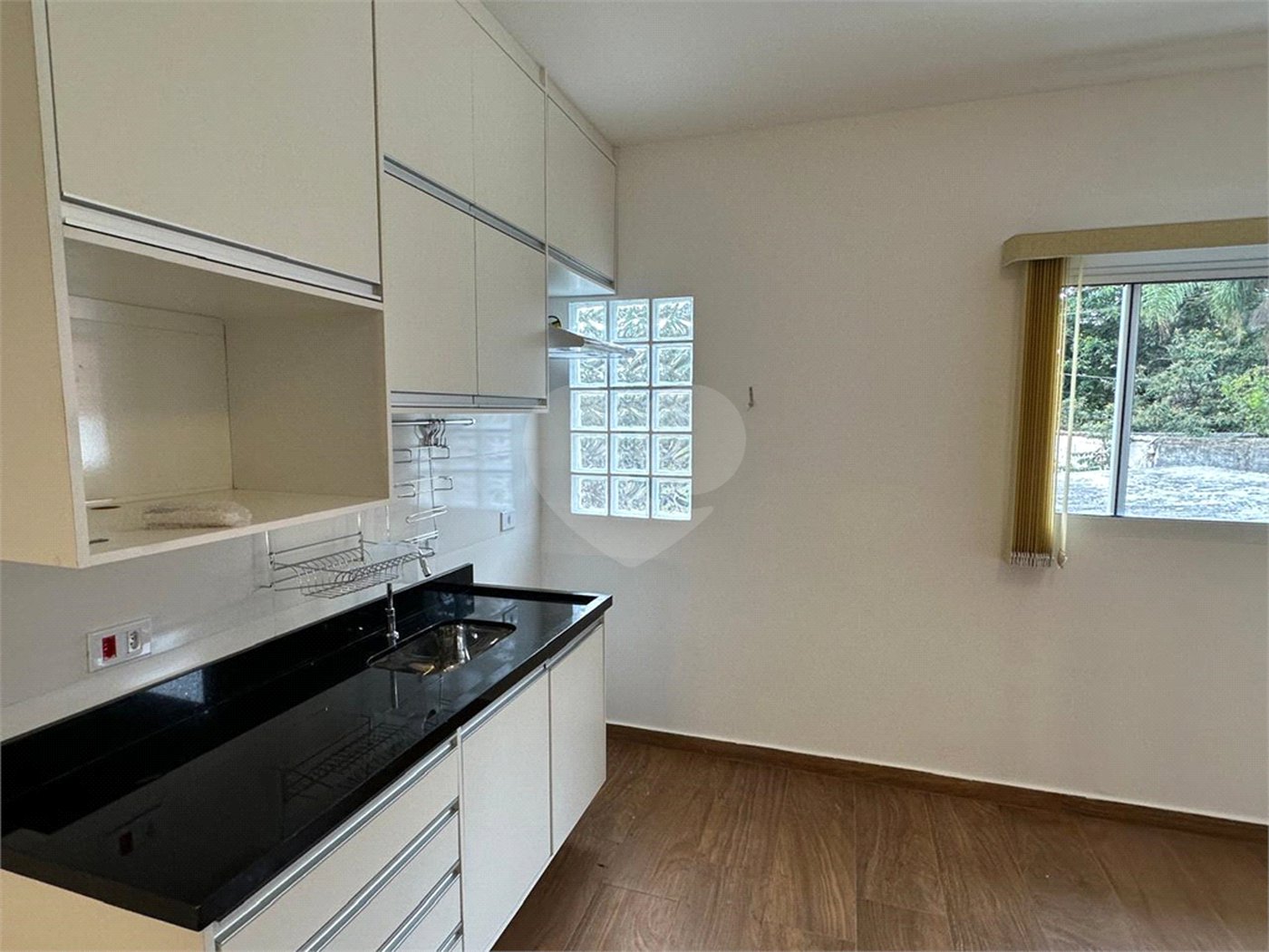 Casa para alugar com 1 suíte no condomínio Sem Nome, São Paulo - SP